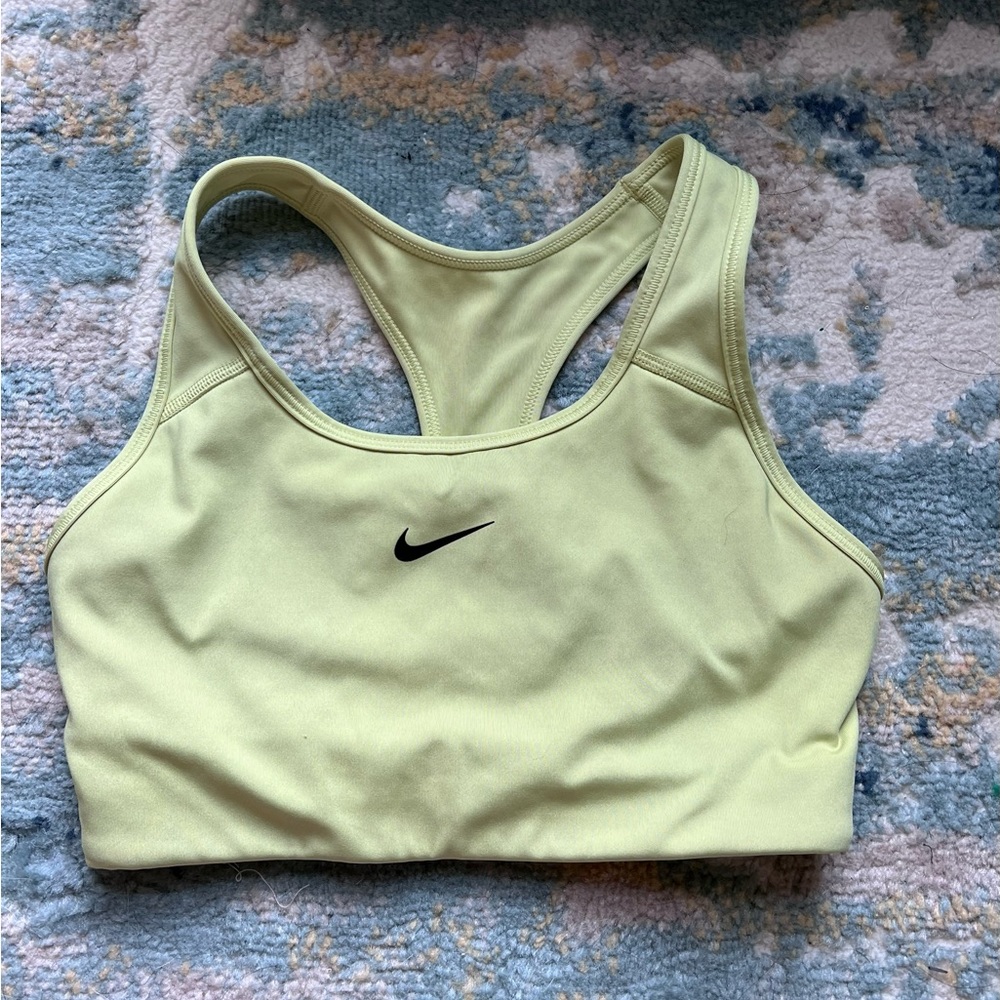 worn once nike sports bra